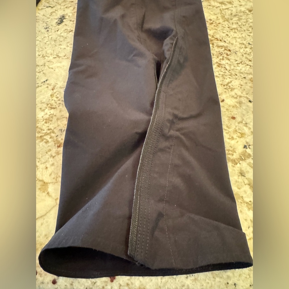 Lululemon Athletica Black Joggers for Effortless Style - Picture 6 of 13